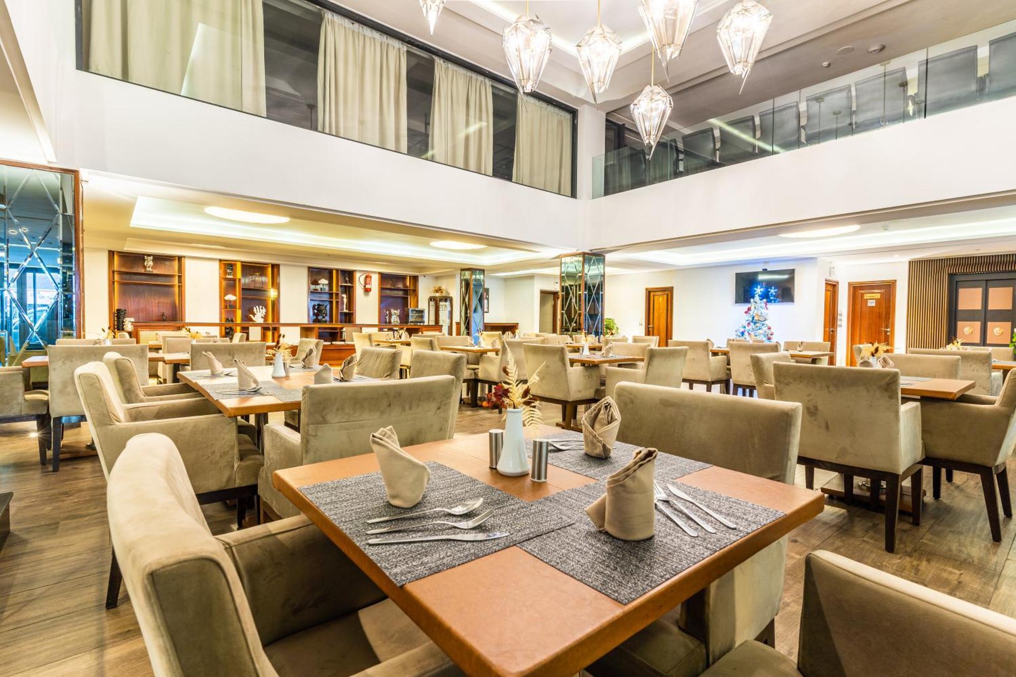 One Hotel Casablanca Eksteriør bilde The restaurant